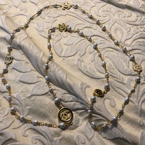 Chanel Gold and Pearl Necklace